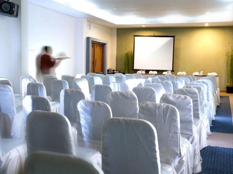Hotel Cirebon Plaza Dış mekan fotoğraf